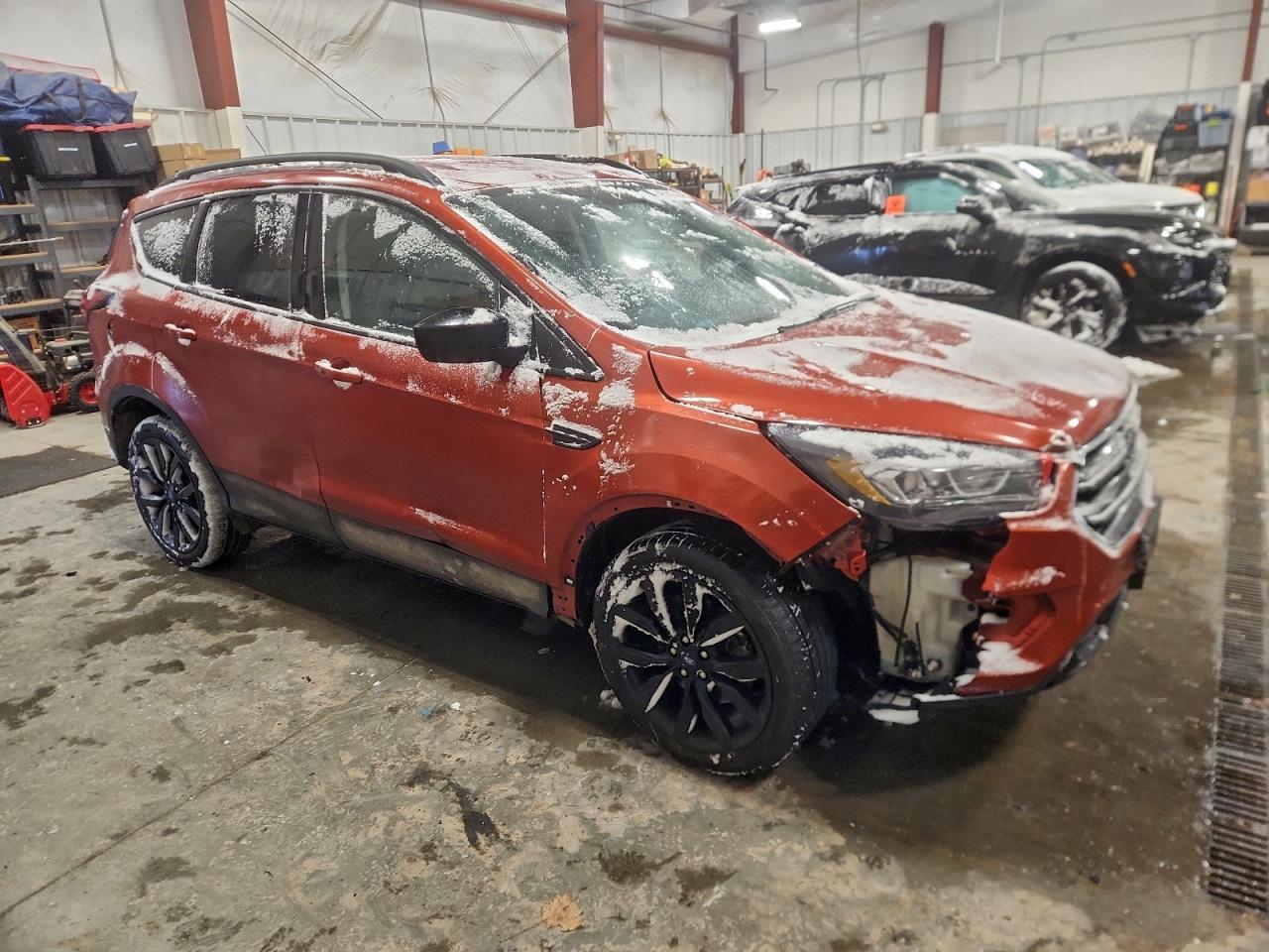 FORD ESCAPE SE