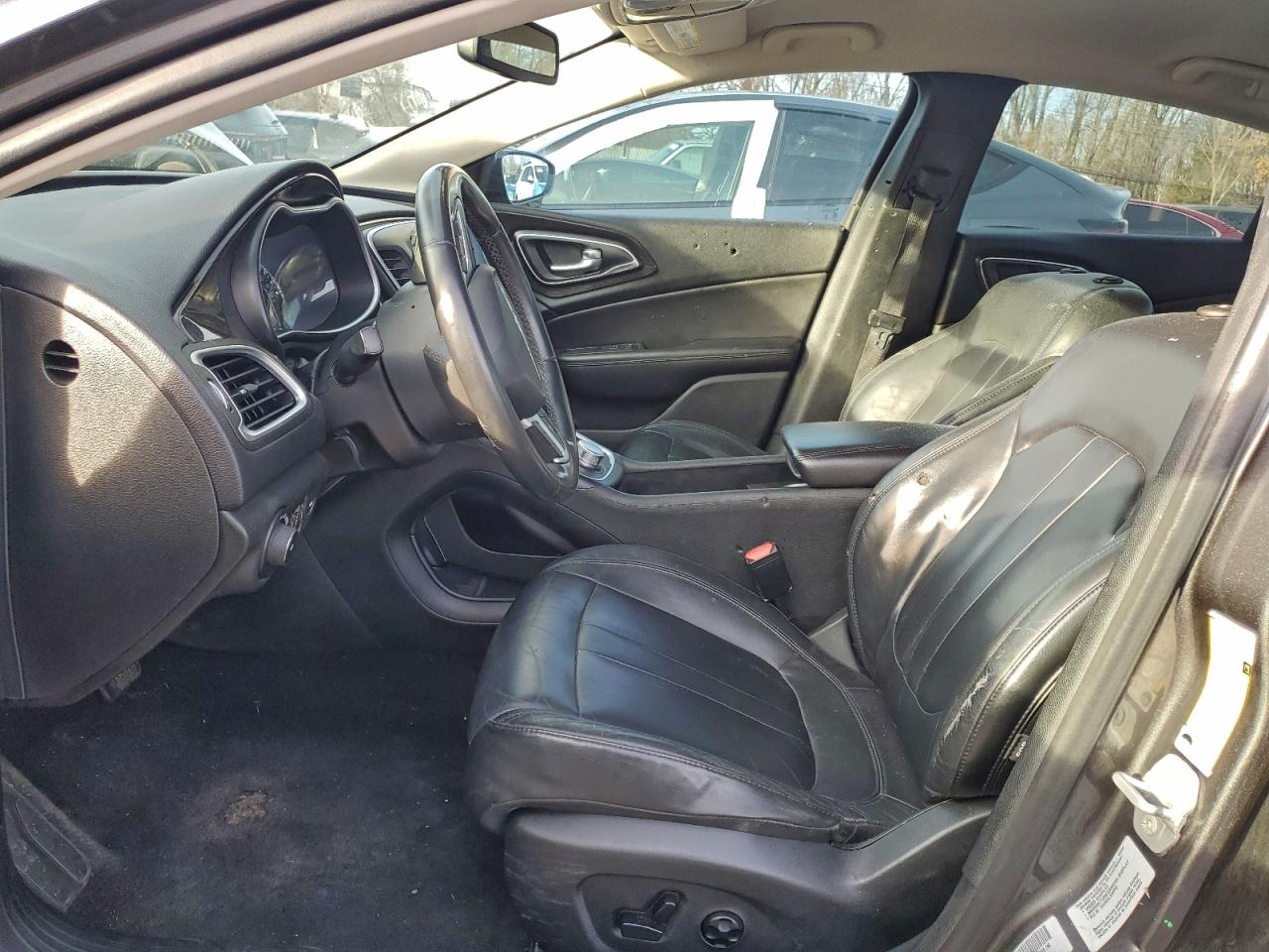 Lot #3302736012 2015 CHRYSLER 200 C