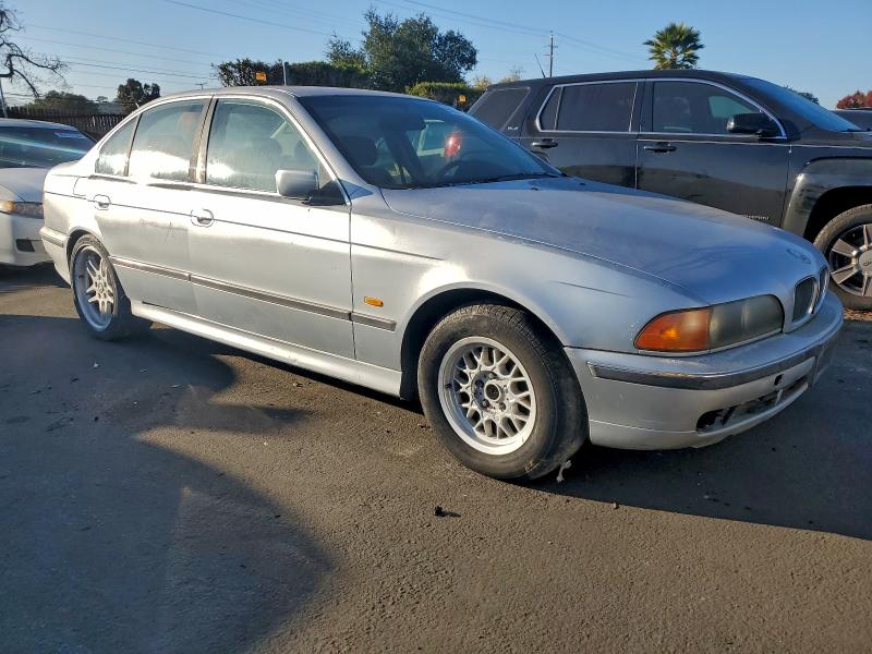 1997 BMW 528 I AUTO #3309174703