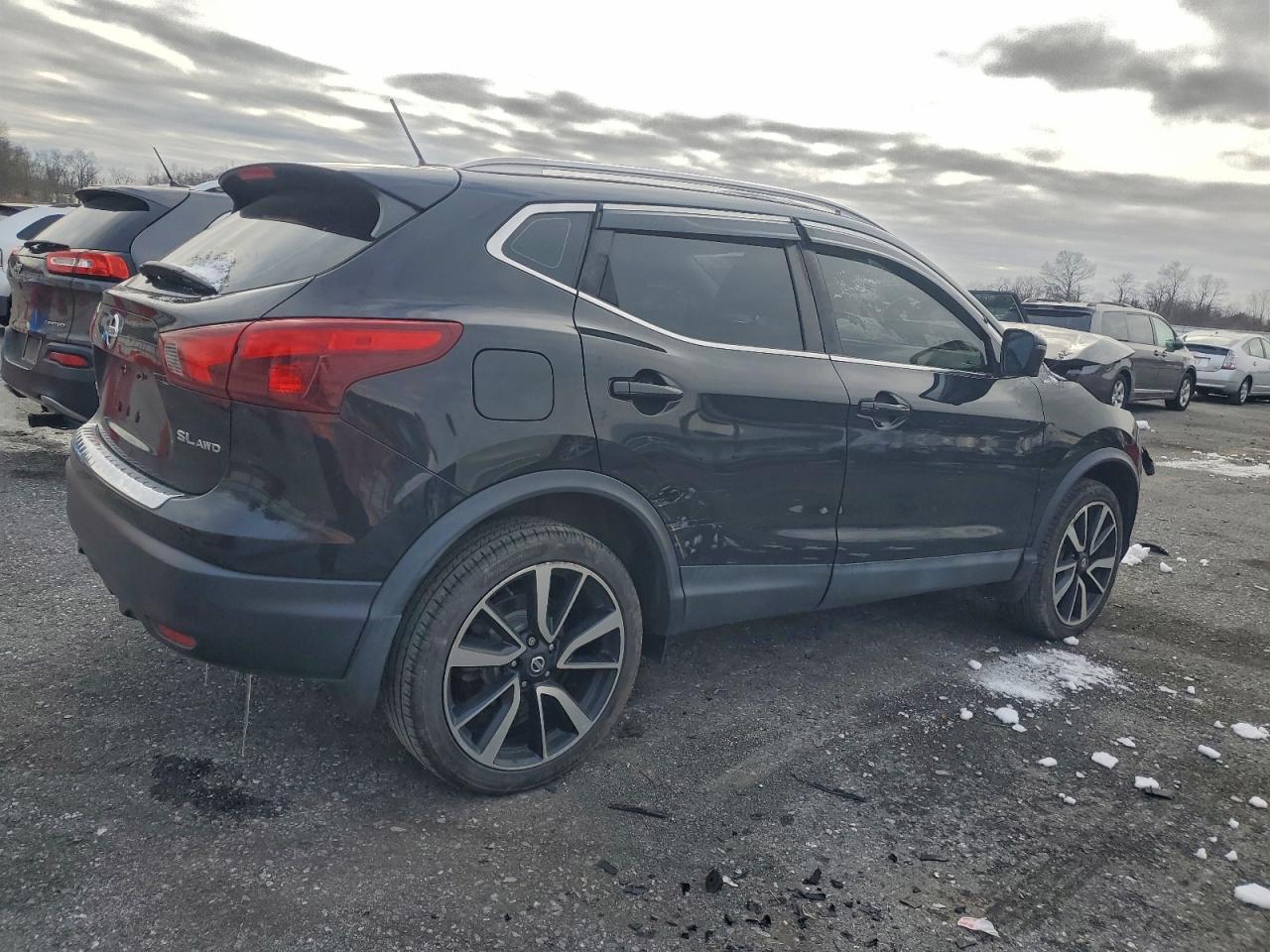 Lot #3311505267 2017 NISSAN ROGUE SPOR