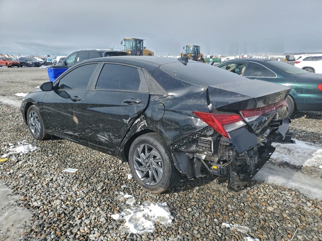 HYUNDAI ELANTRA BLUE