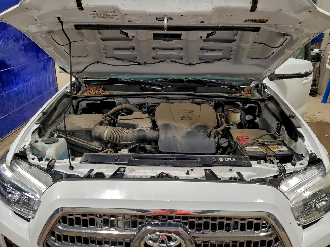 TOYOTA TACOMA DOUBLE CAB