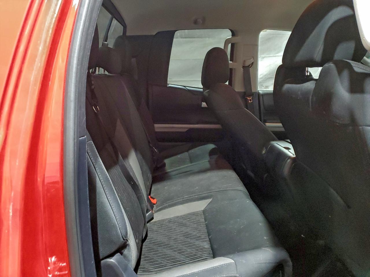 TOYOTA TUNDRA DOUBLE CAB SR