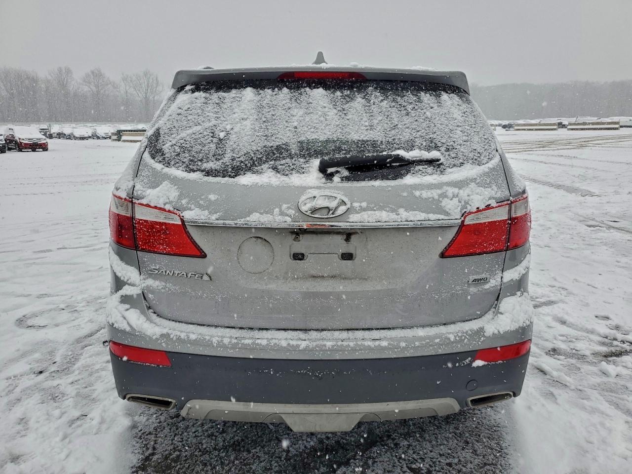 Lot #3310480050 2016 HYUNDAI SANTA FE S