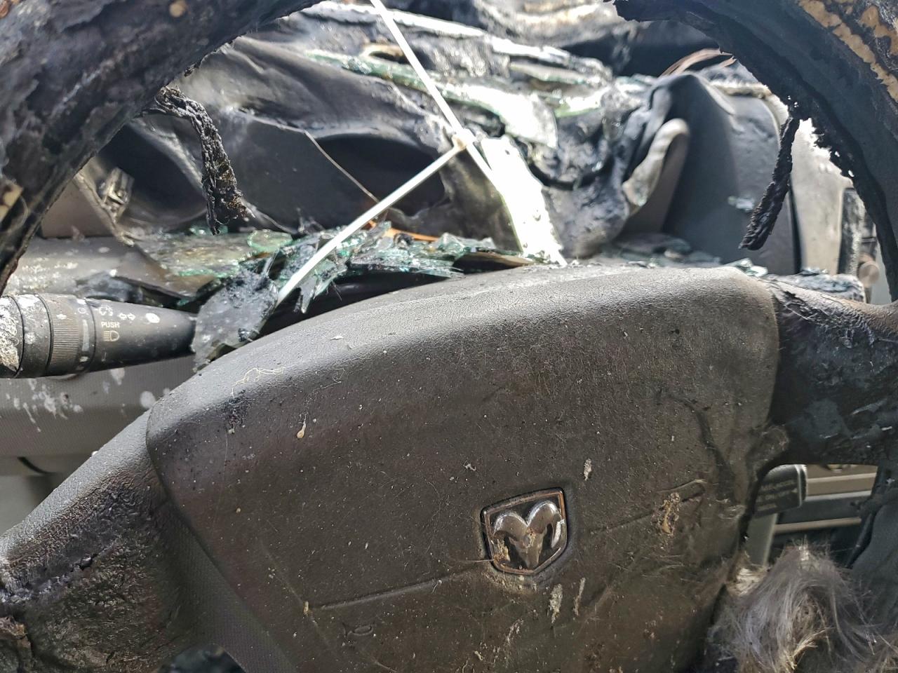 Lot #3302763352 2008 DODGE AVENGER SE