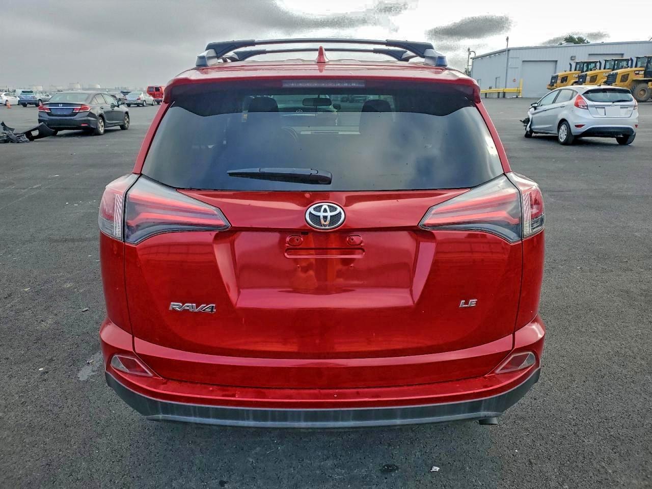 TOYOTA RAV4 LE