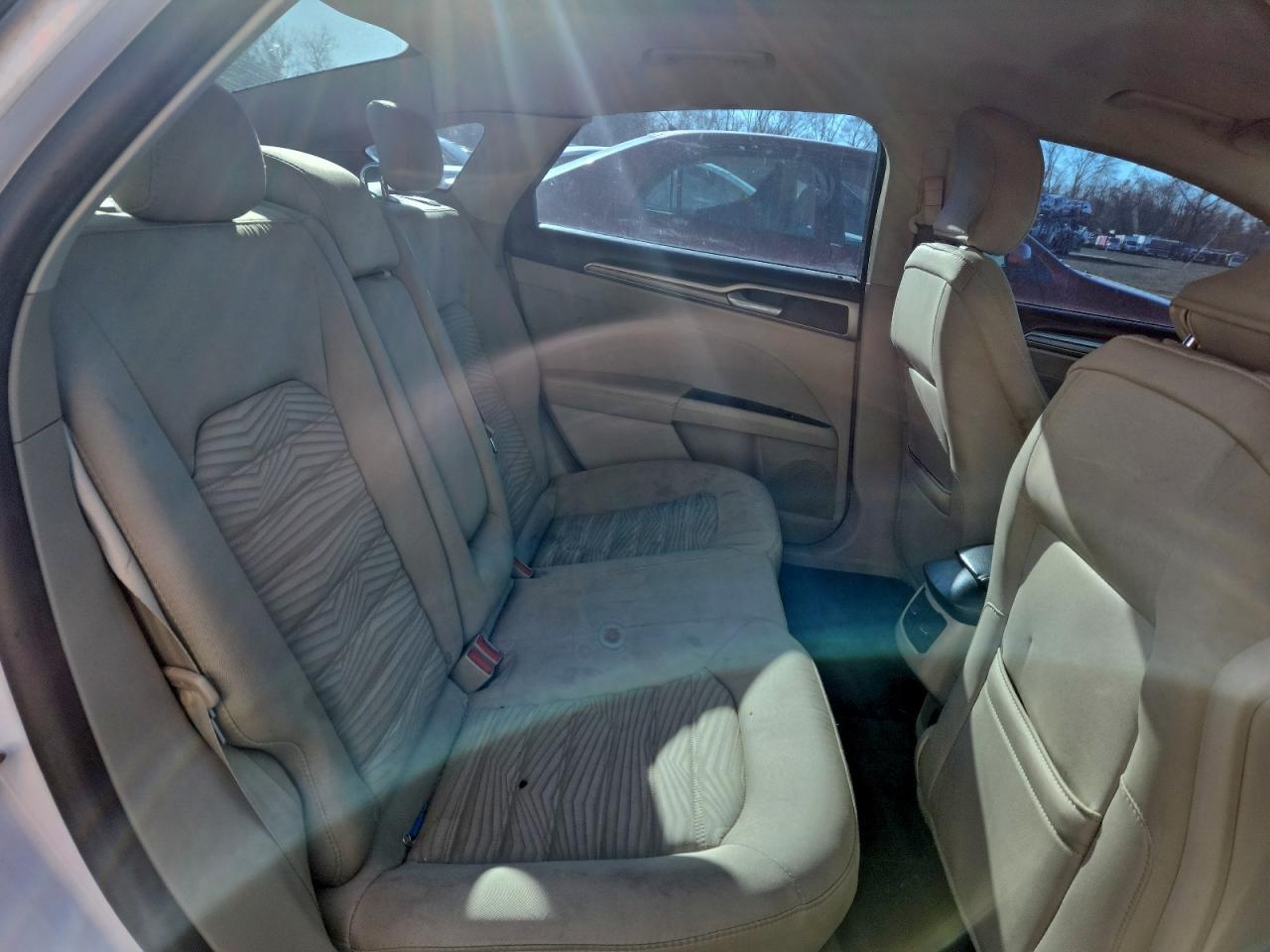 Lot #3312423689 2016 FORD FUSION SE