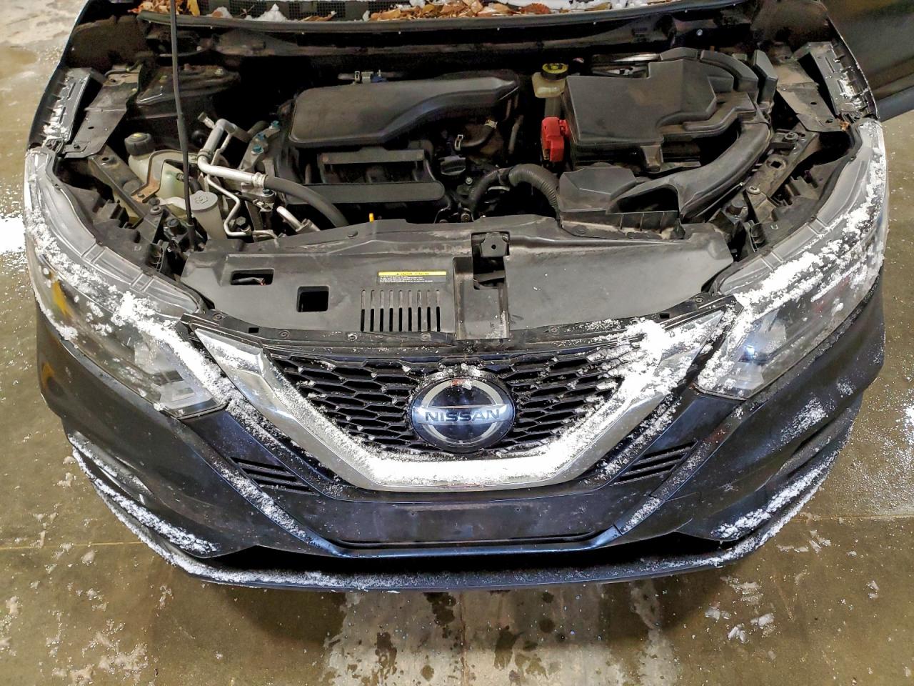 NISSAN ROGUE SPORT S