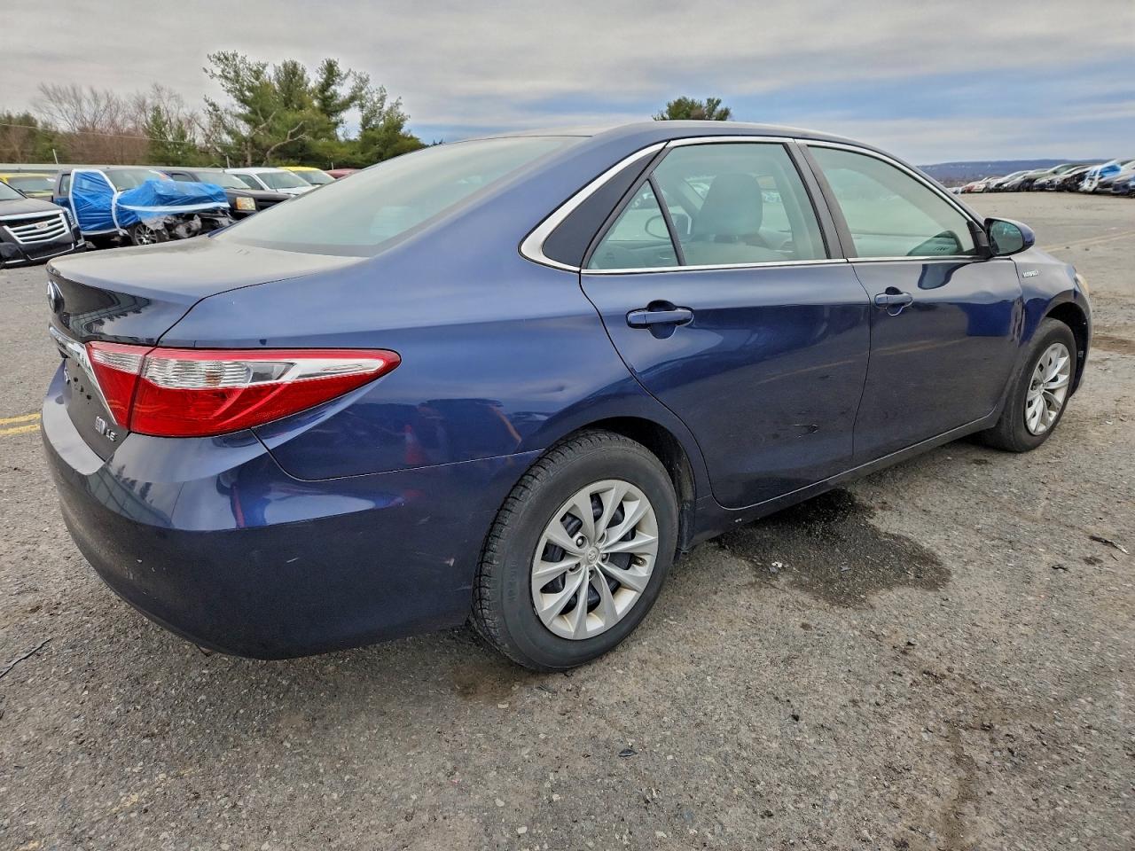Lot #3311463242 2017 TOYOTA CAMRY HYBR
