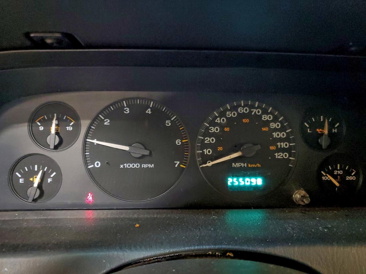 Lot #3311581792 2004 JEEP GRAND CHER