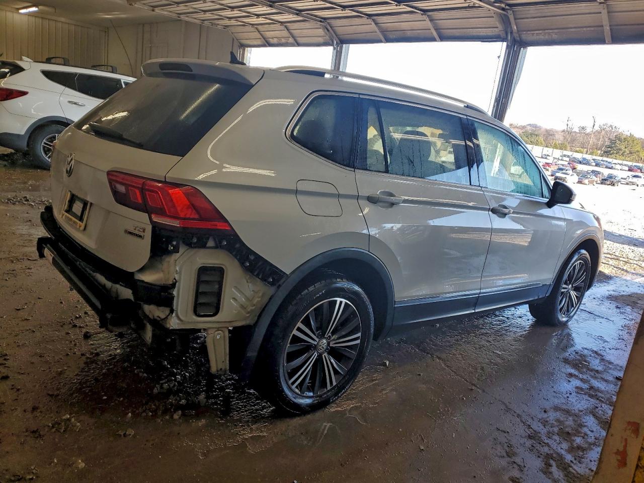 VOLKSWAGEN TIGUAN SE