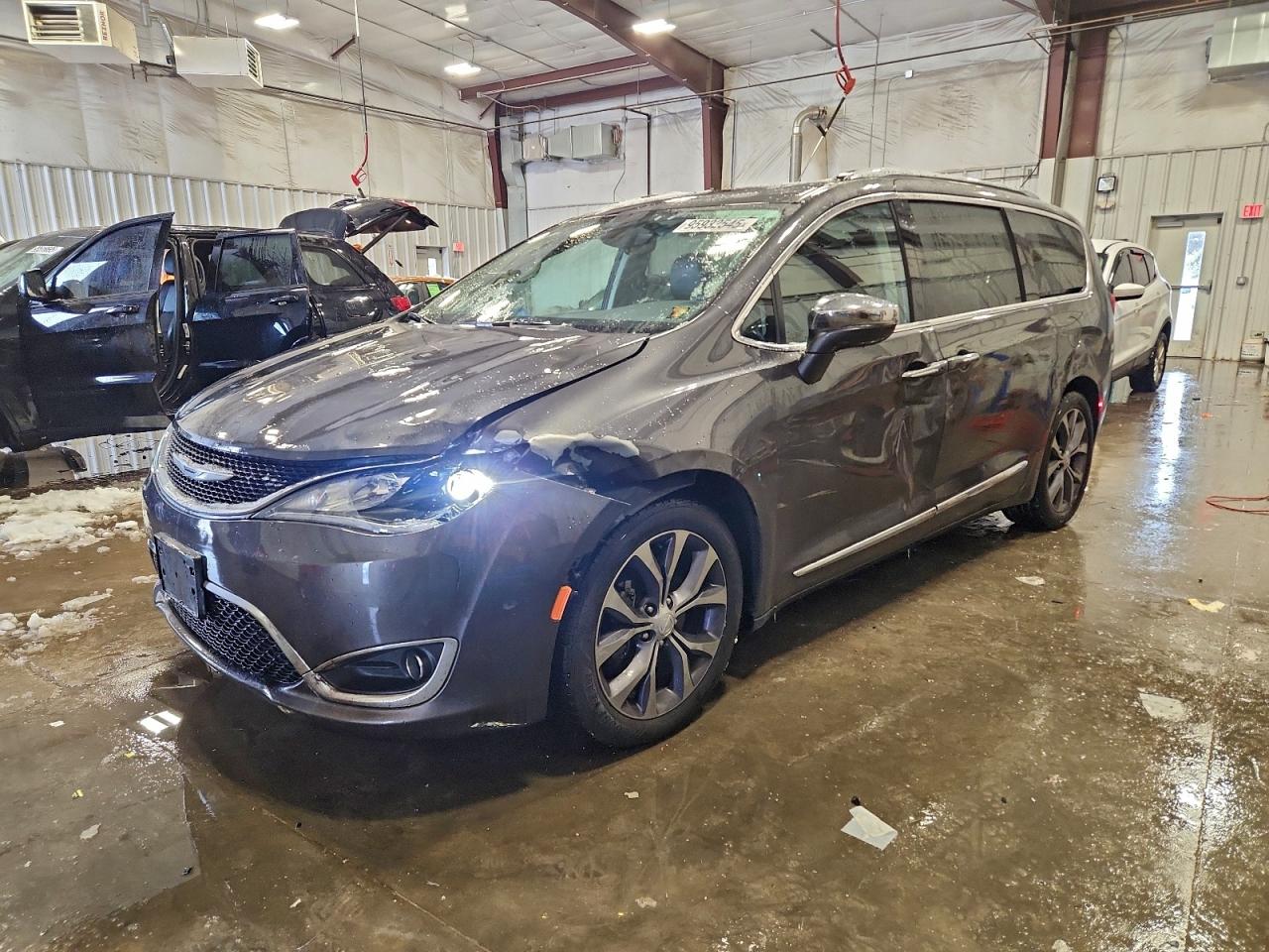 CHRYSLER PACIFICA LIMITED