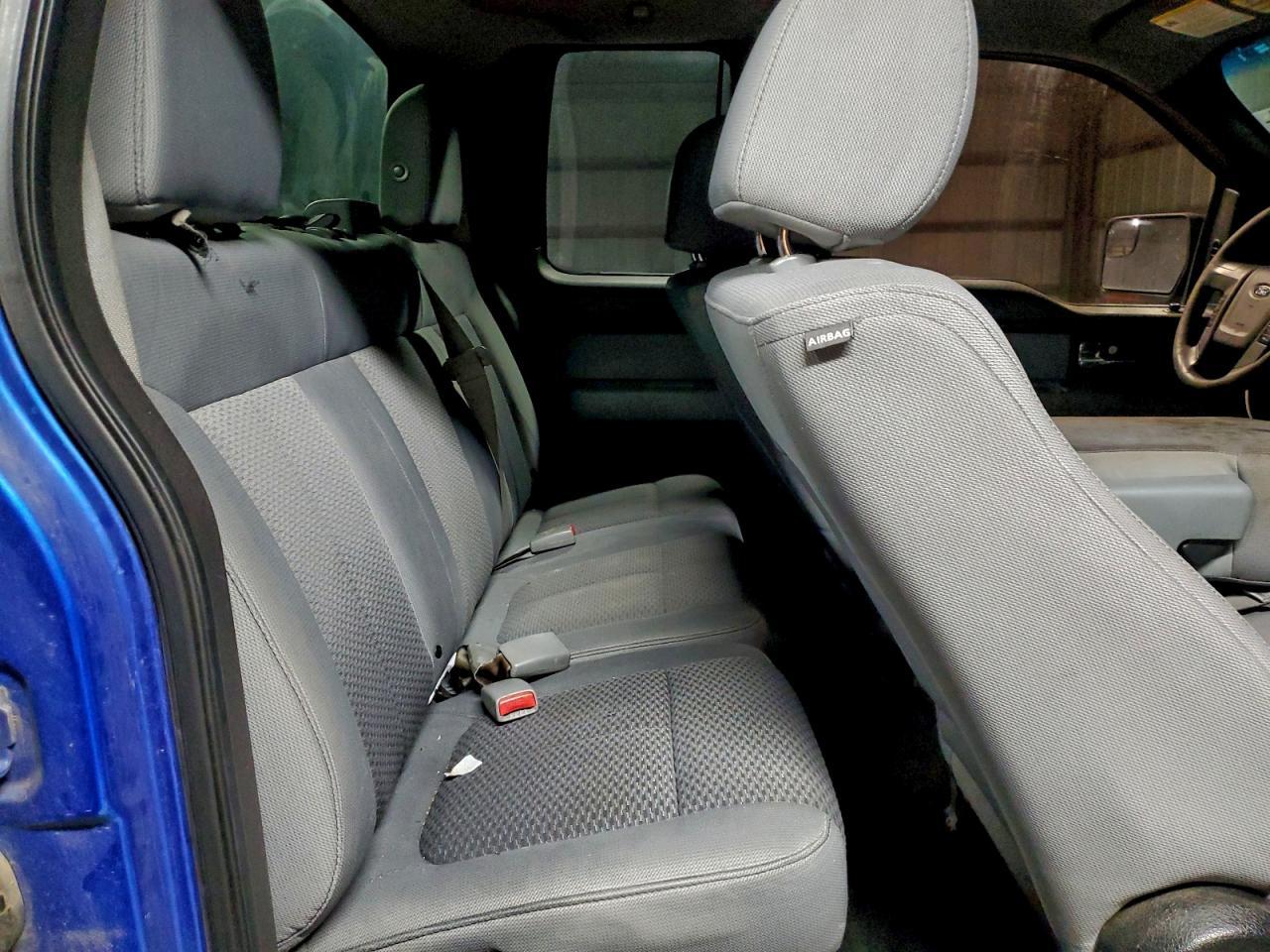 FORD F-150 SUPER CAB