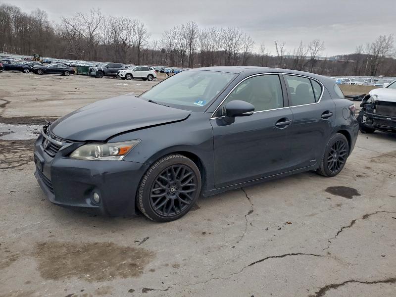 2011 LEXUS CT 200 #3310319064