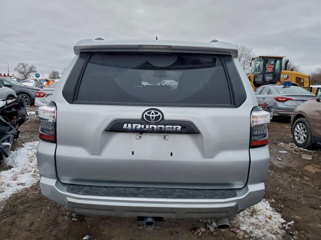 TOYOTA 4RUNNER SR5/SR5 PREMIUM