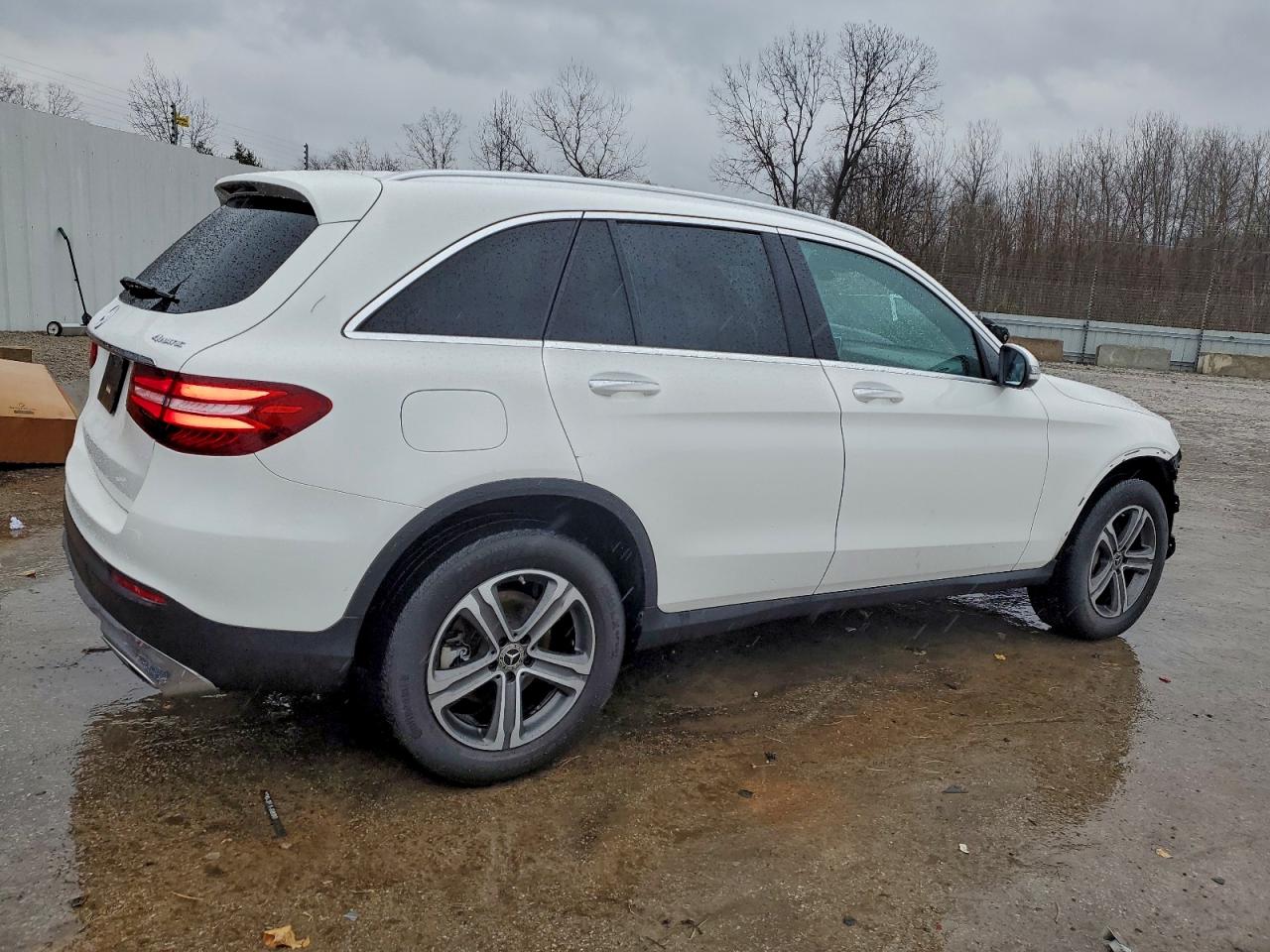 MERCEDES-BENZ GLC-CLASS 300 4MATIC