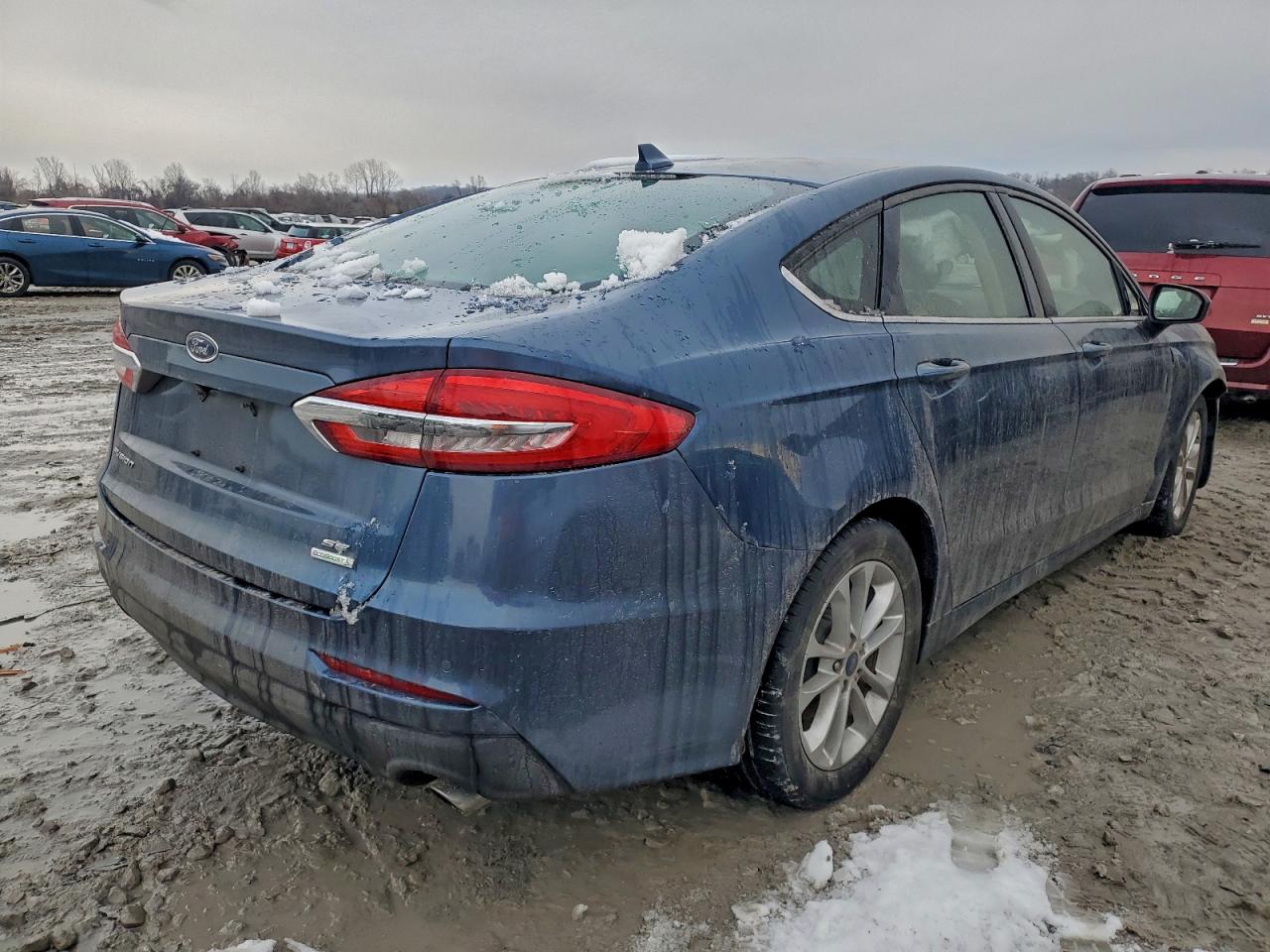 FORD FUSION SE