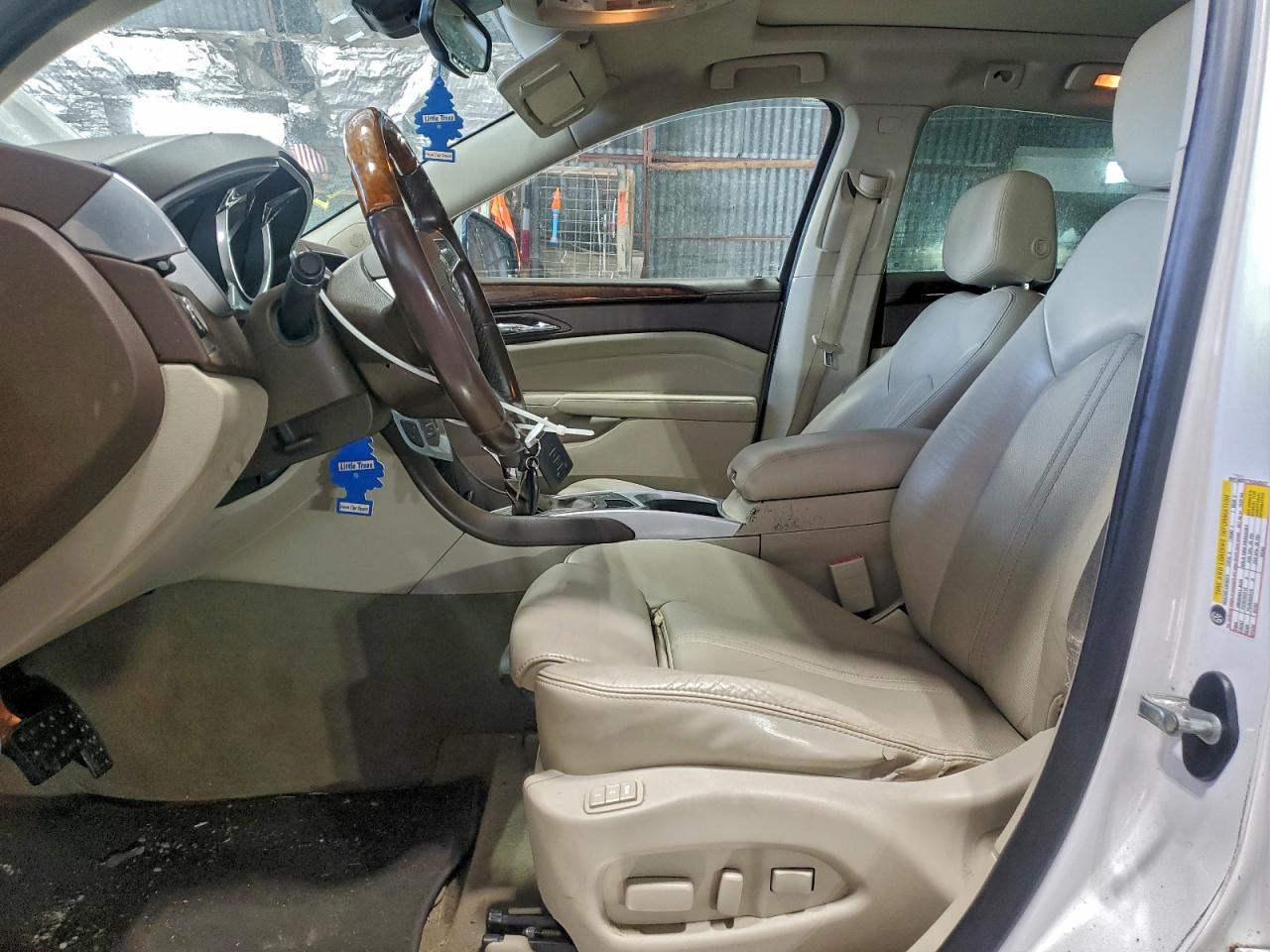 CADILLAC SRX LUXURY COLLECTION