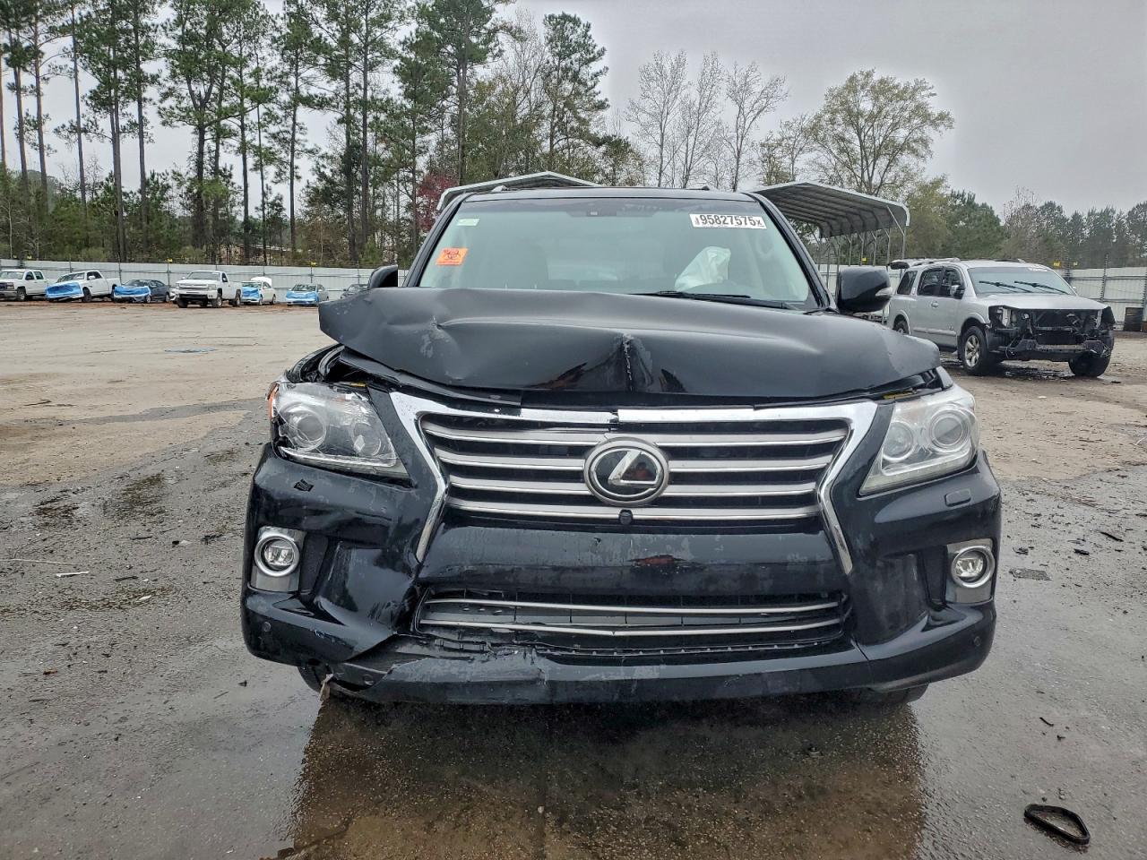 LEXUS LX 570