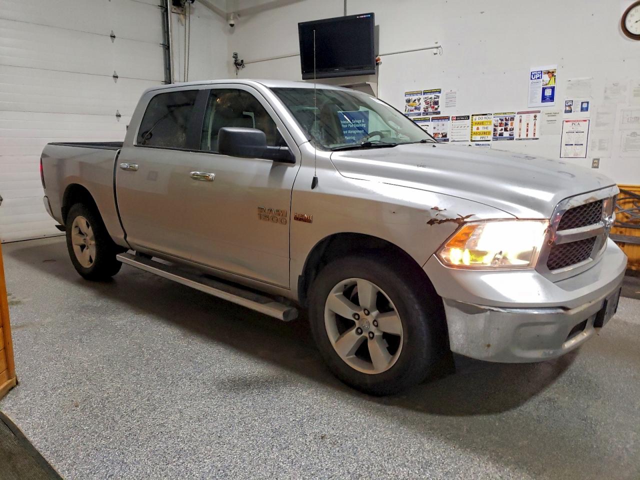 Lot #3318938925 2018 RAM 1500 SLT