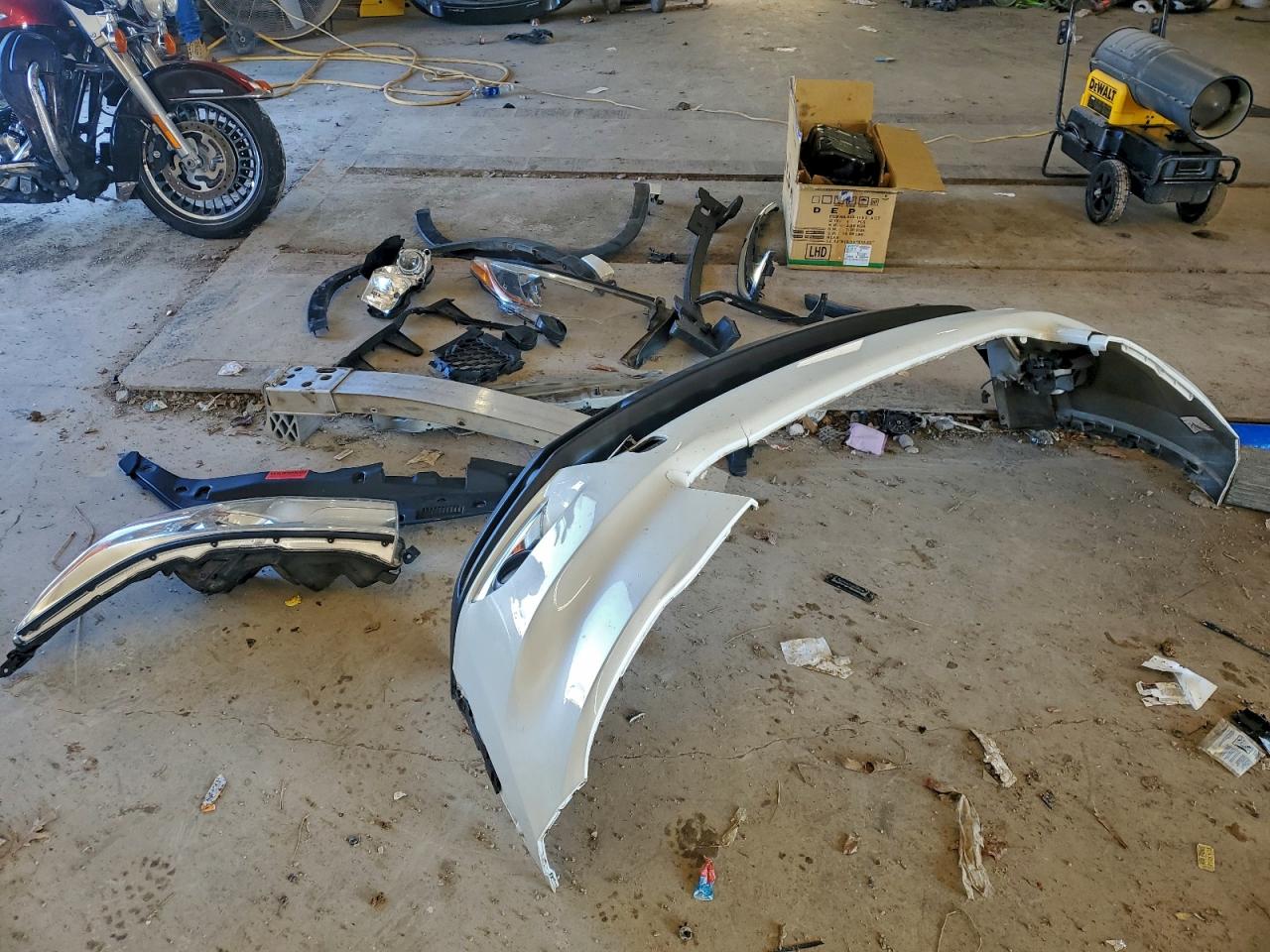 TOYOTA HIGHLANDER LIMITED