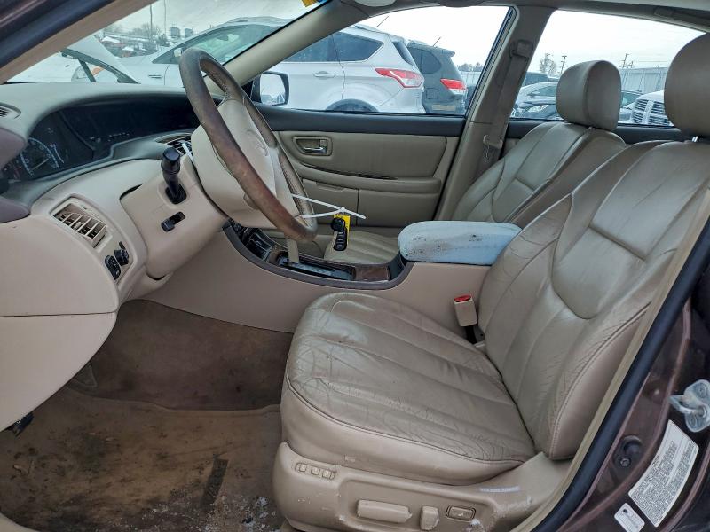 2000 TOYOTA AVALON XL #3311115897