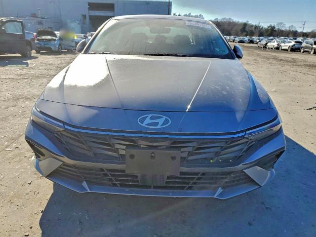 2025 HYUNDAI ELANTRA SE #3305410316