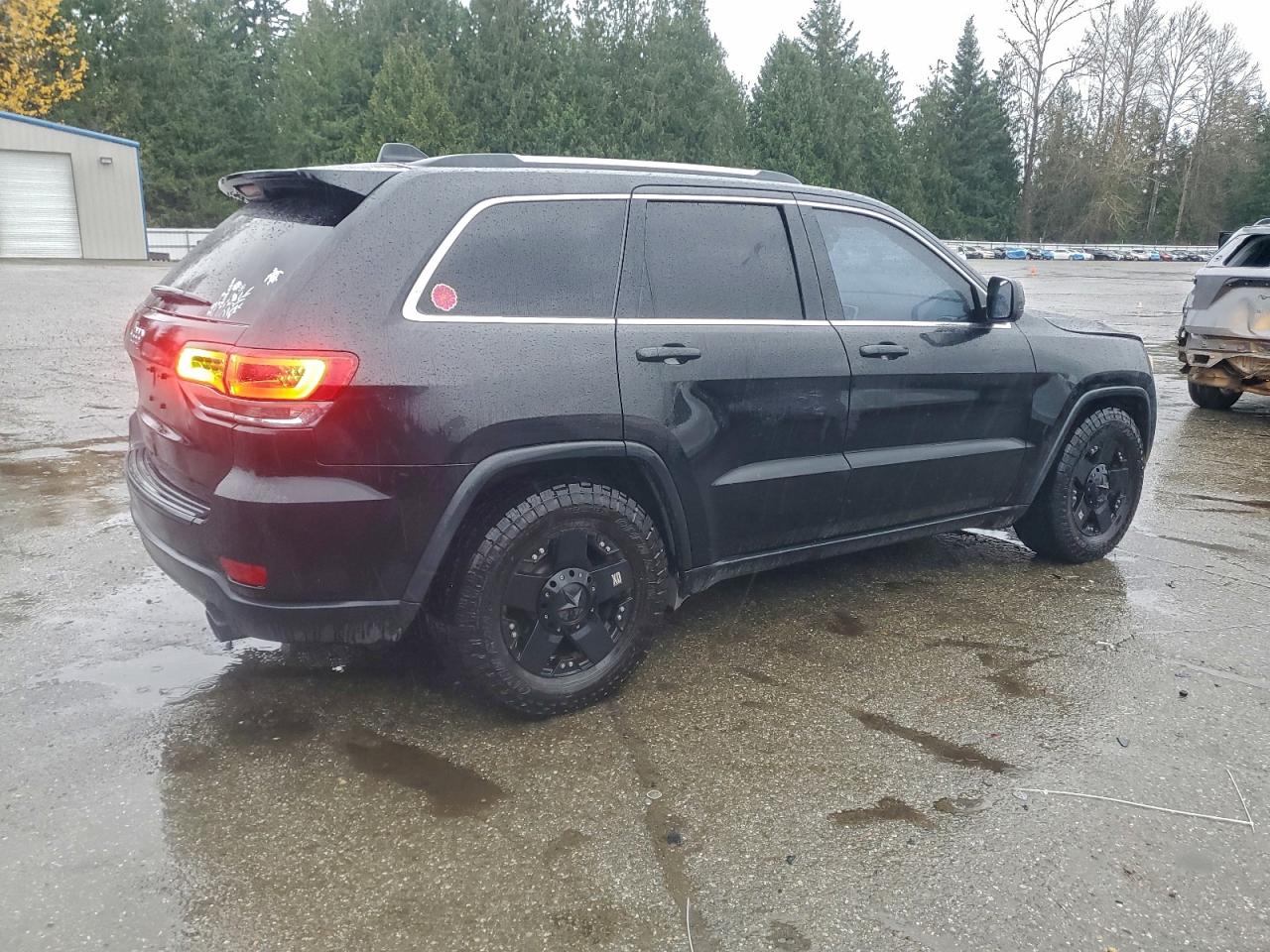 JEEP GRAND CHEROKEE LAREDO