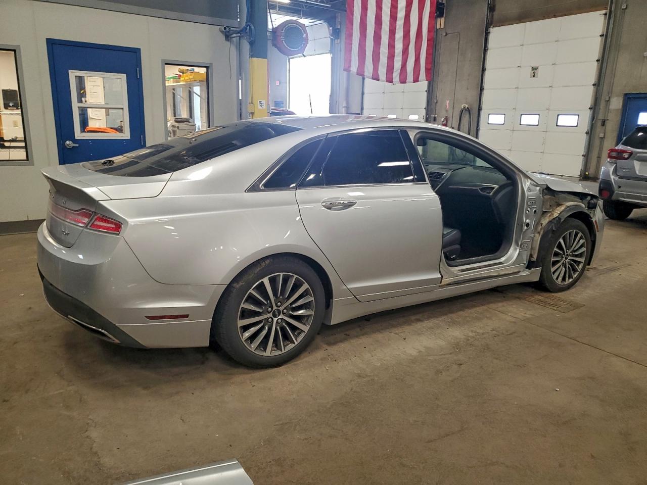 LINCOLN MKZ PREMIERE