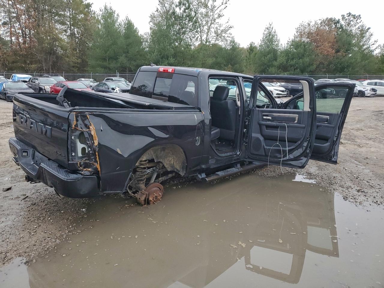 Lot #3305172017 2017 RAM 1500 SPORT
