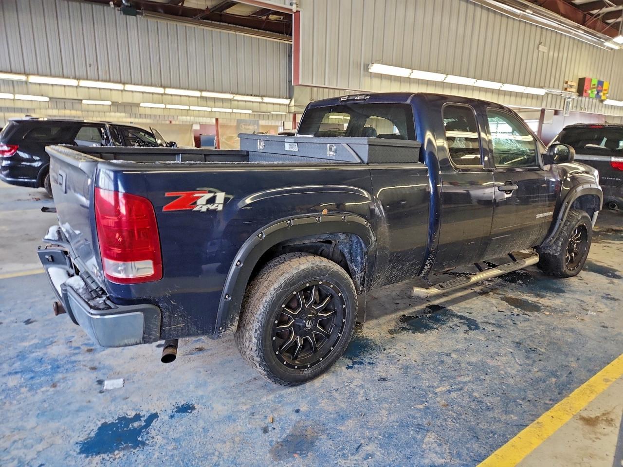 GMC SIERRA K1500 SLE