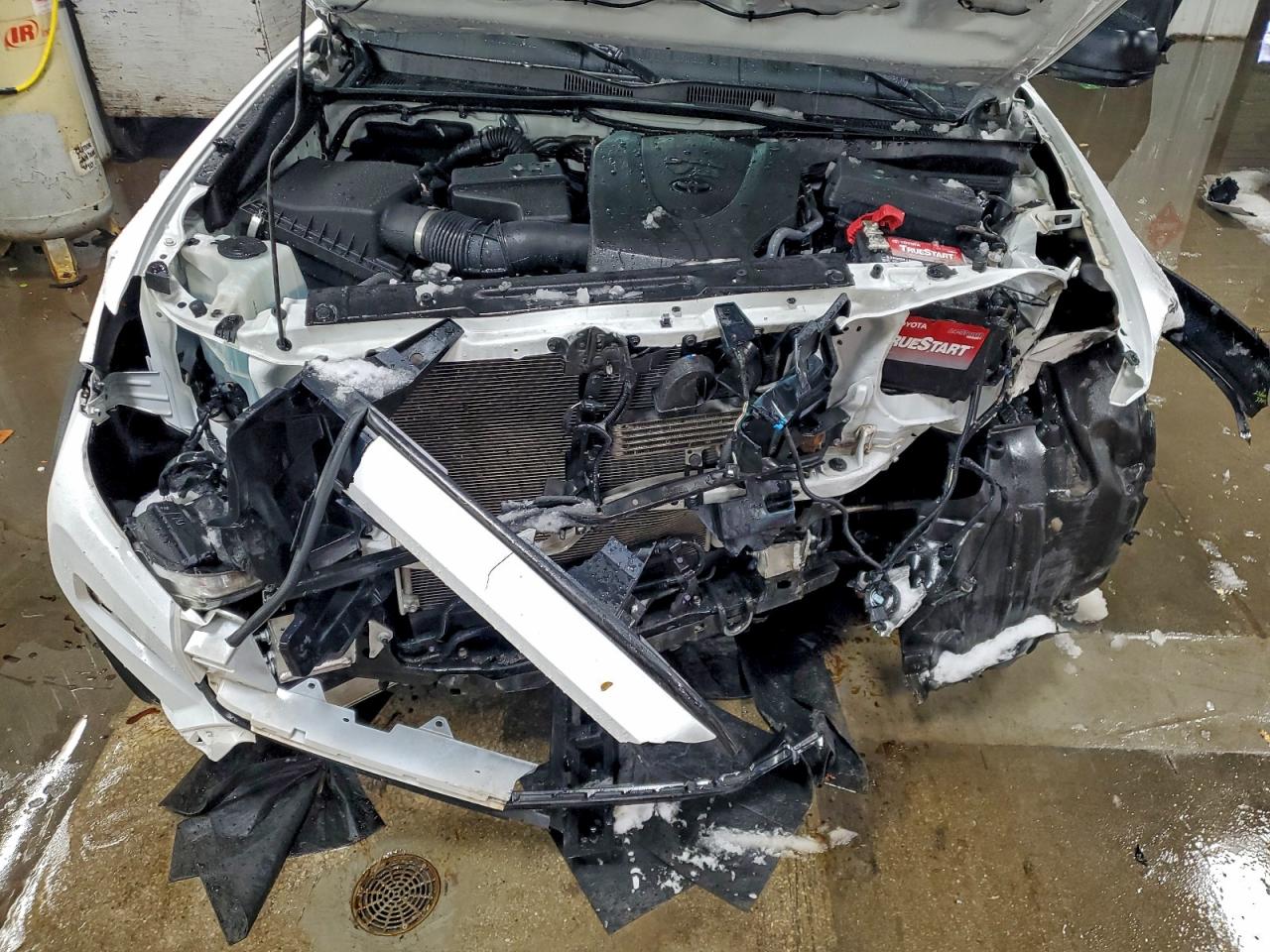 TOYOTA TACOMA ACCESS CAB