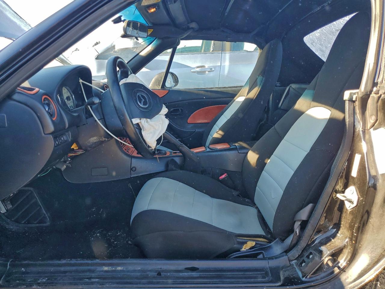 Lot #3316163264 2002 MAZDA MX-5 MIATA