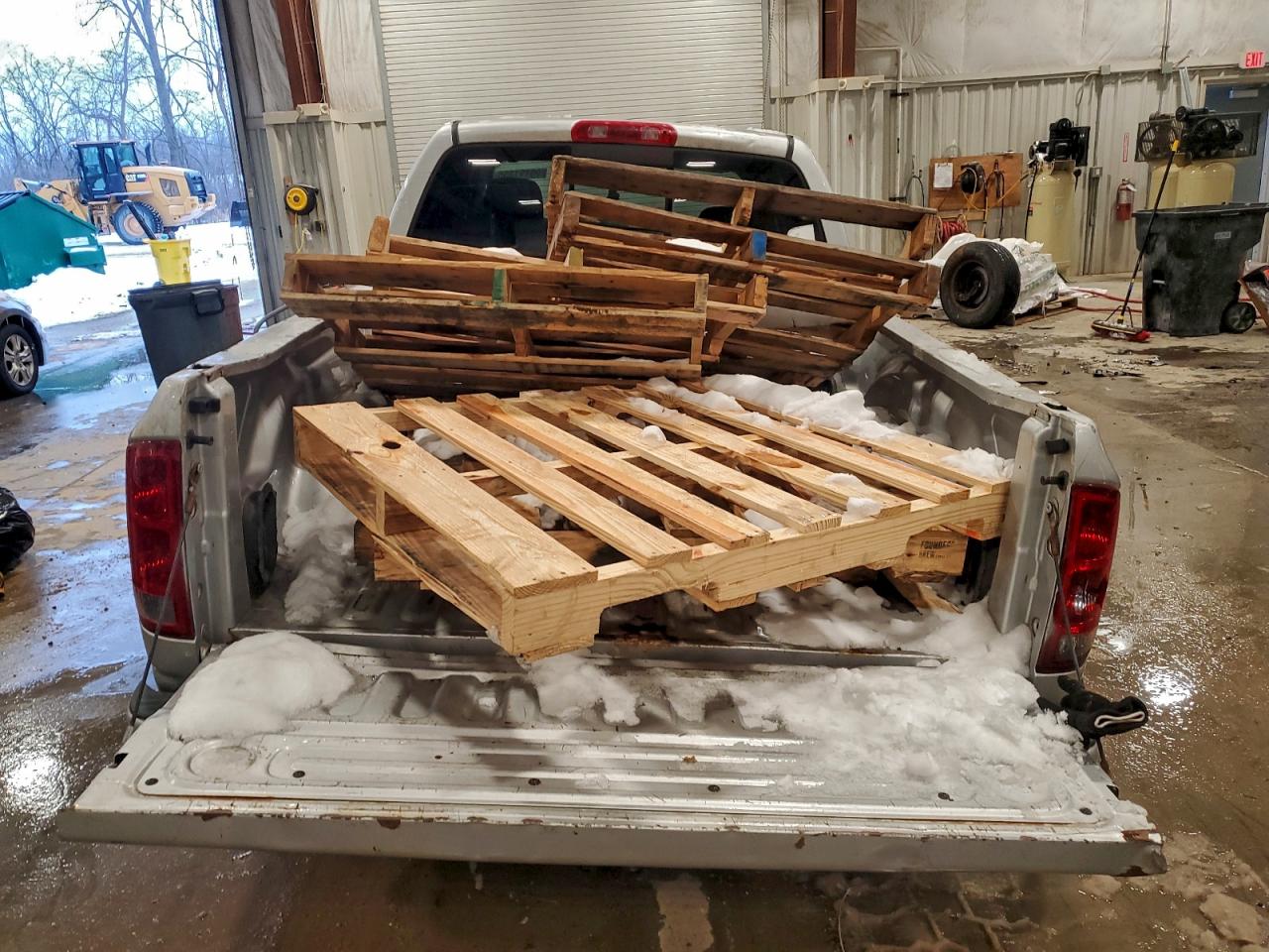 Lot #3316006835 2004 DODGE RAM 1500 S