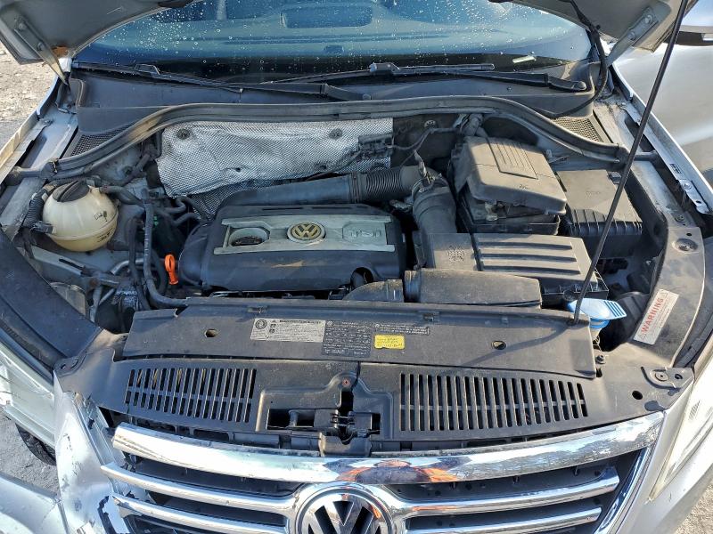 2009 VOLKSWAGEN TIGUAN SE #3312513619