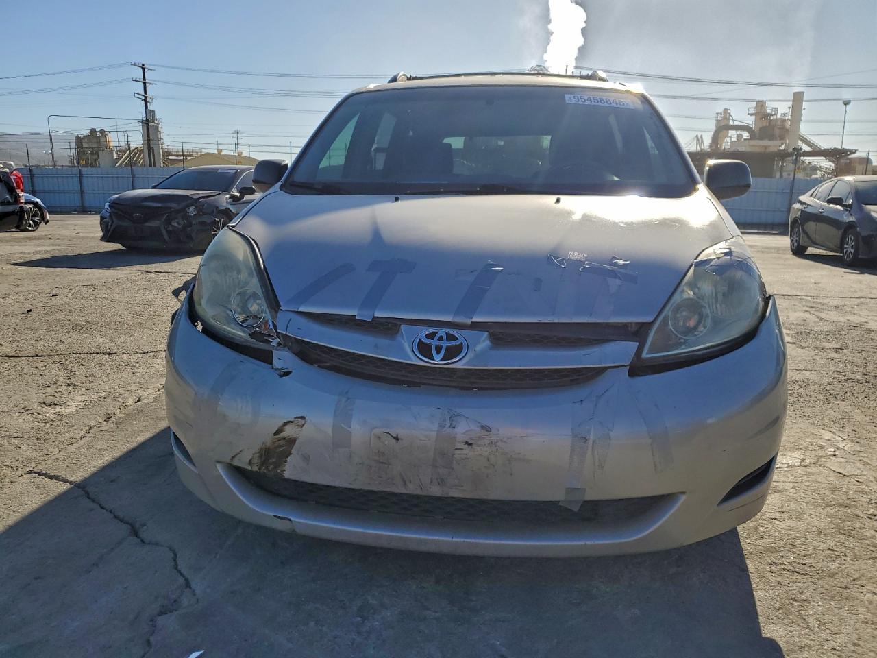 Lot #3310418990 2010 TOYOTA SIENNA CE