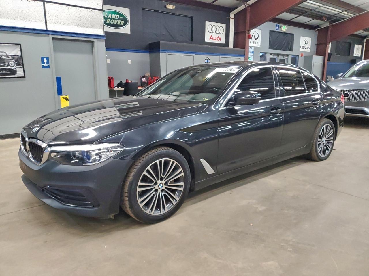 BMW 5 SERIES XI