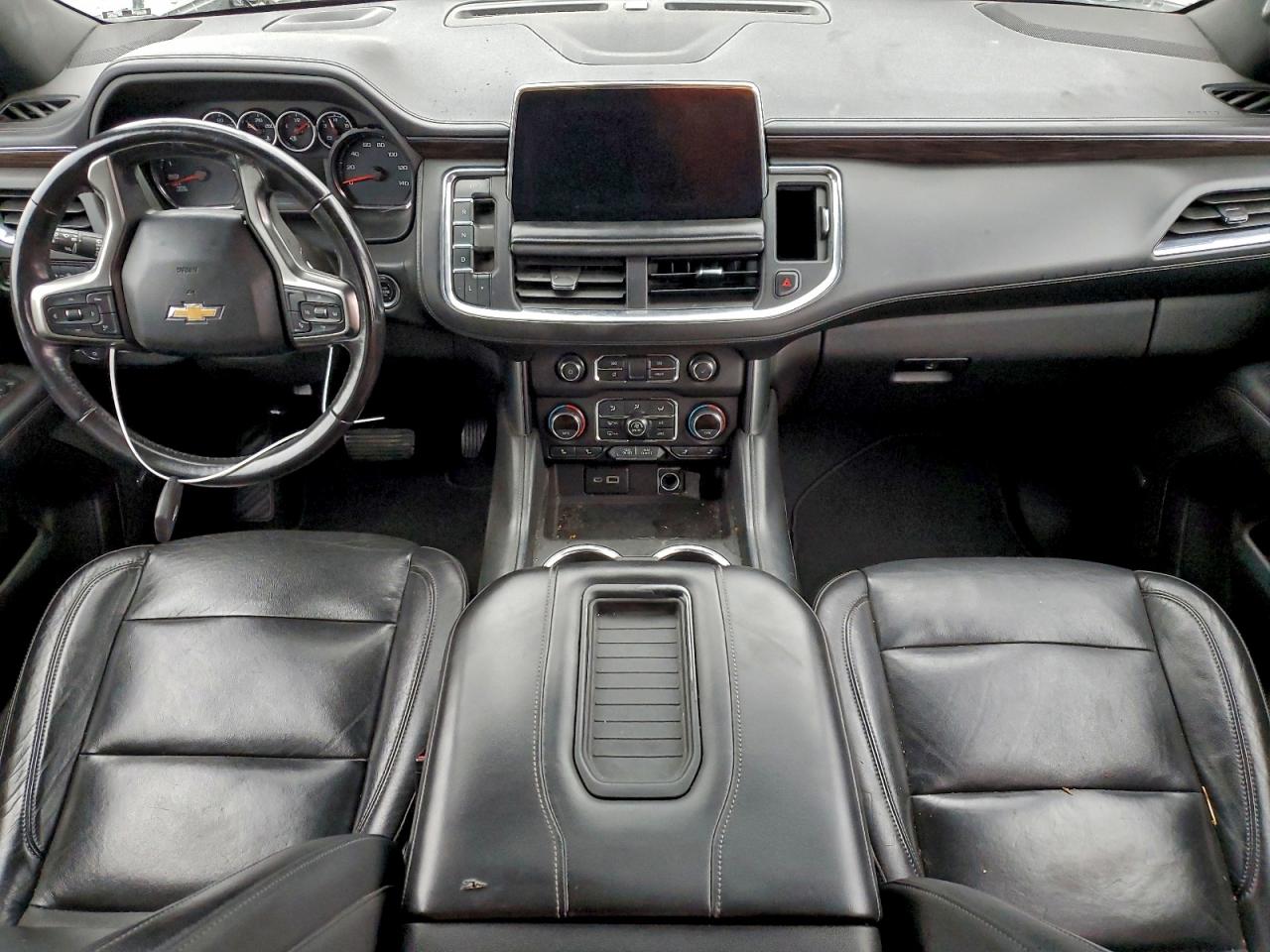 CHEVROLET SUBURBAN C1500 LT