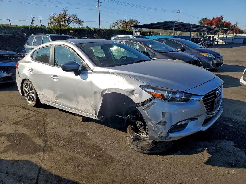 2018 MAZDA 3 TOURING #3311763331