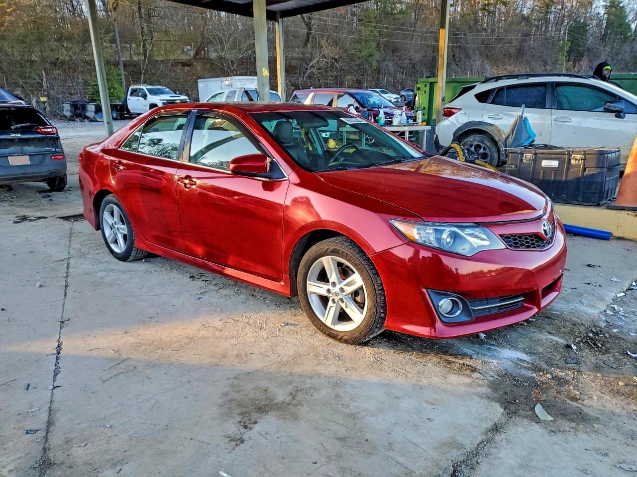 Lot #3311703238 2014 TOYOTA CAMRY L