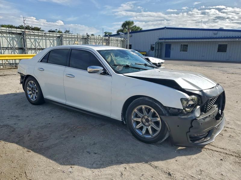 2011 CHRYSLER 300C #3302694049