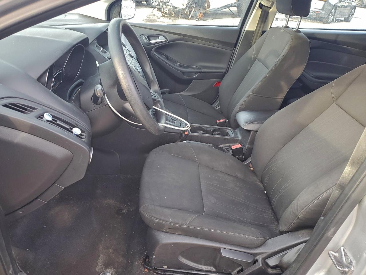 Lot #3310321970 2015 FORD FOCUS SE