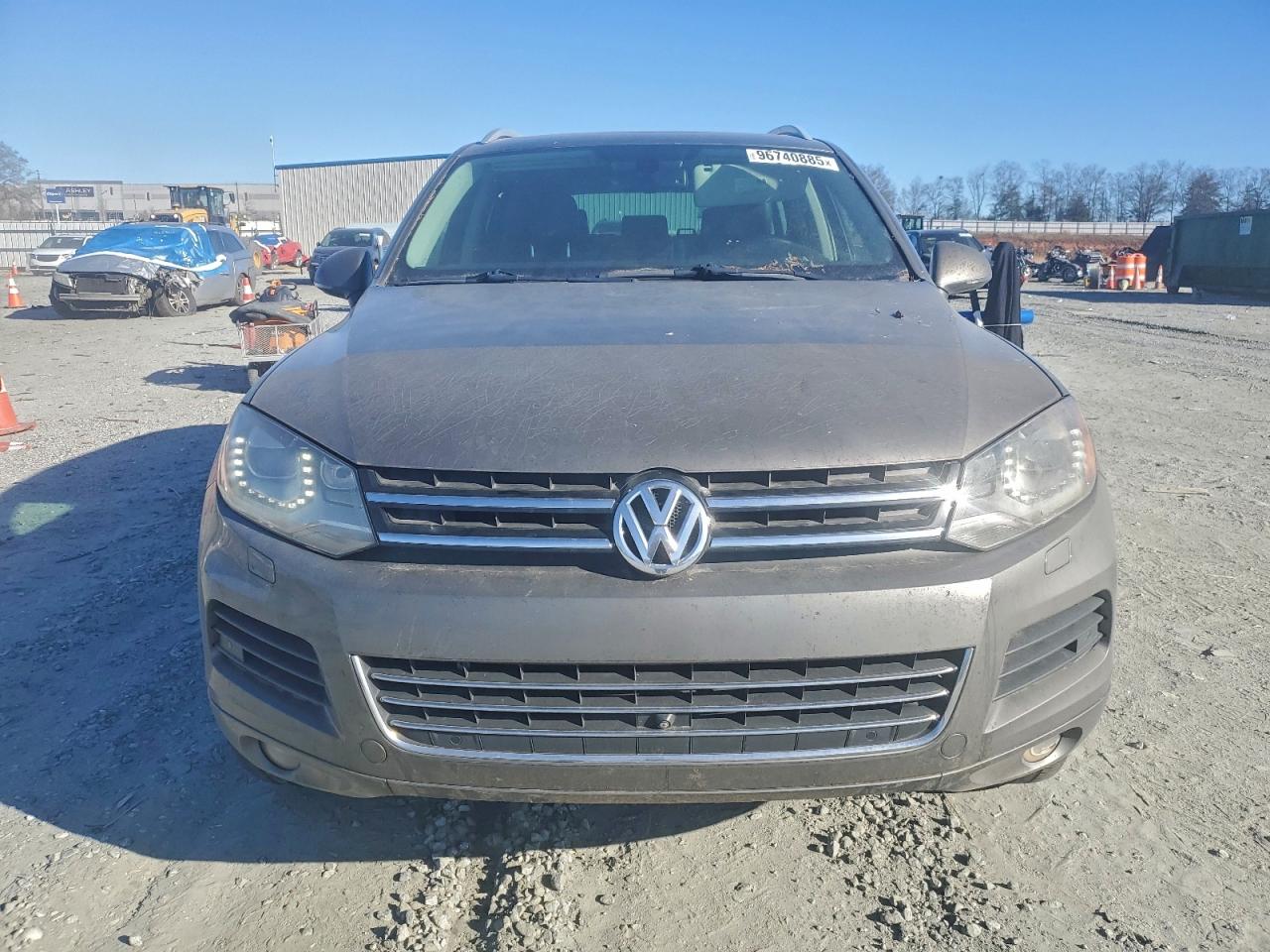 Lot #3315974093 2014 VOLKSWAGEN TOUAREG V6