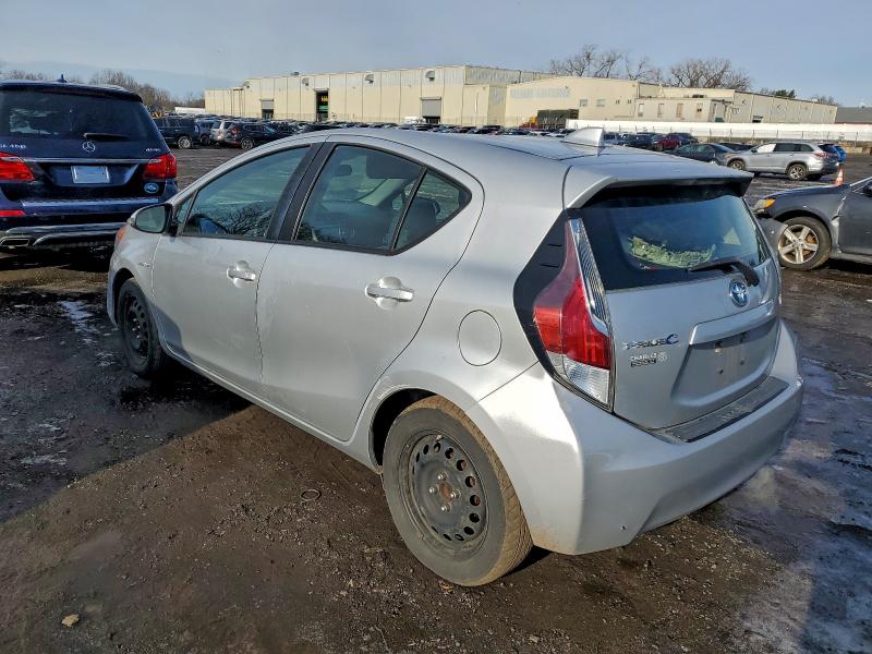 2015 TOYOTA PRIUS C #3304515547