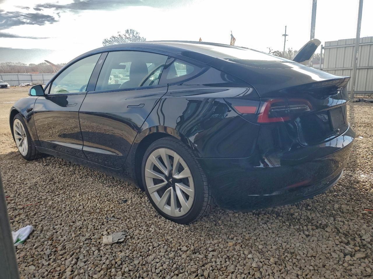 Lot #3311590766 2022 TESLA MODEL 3