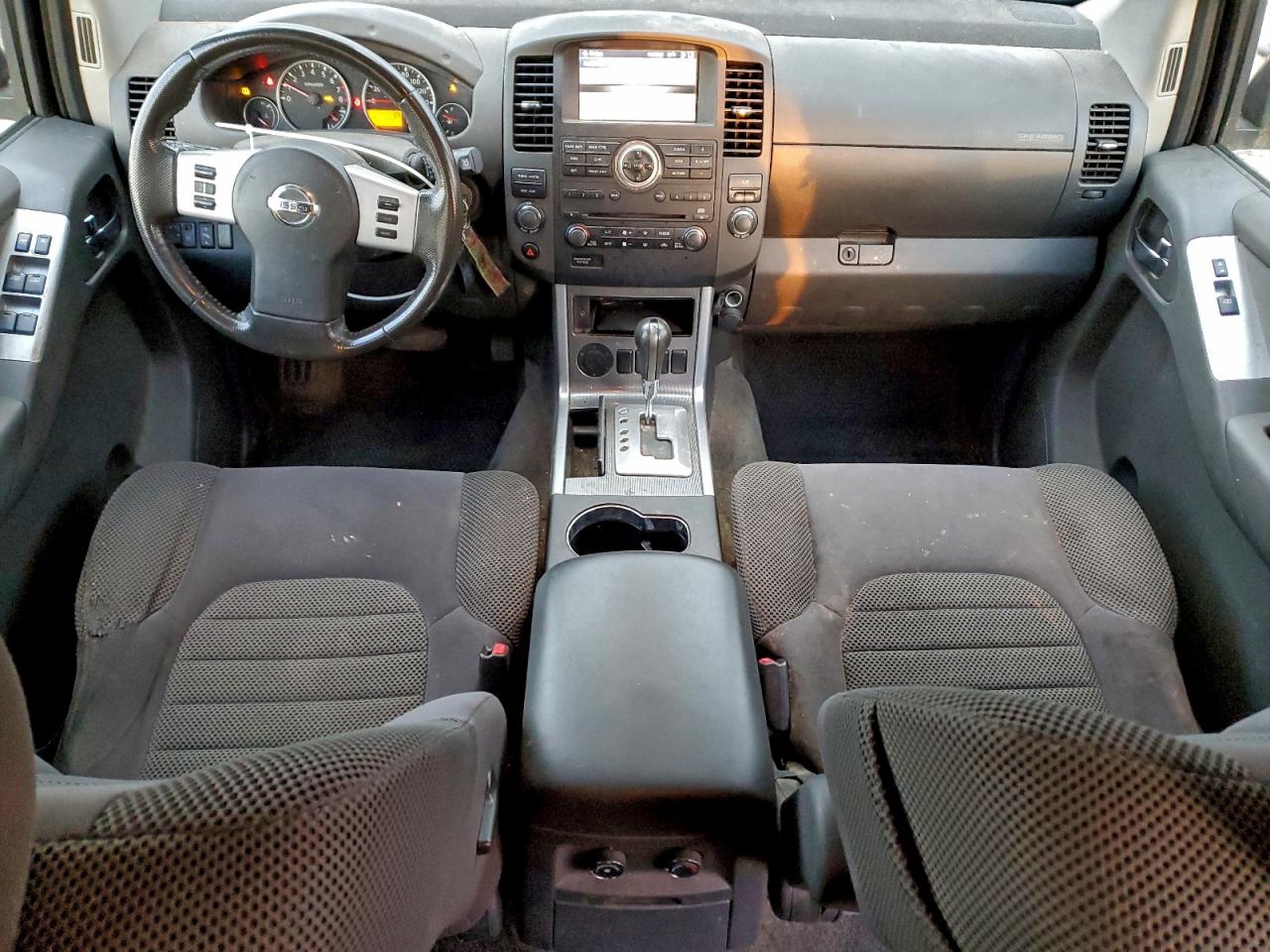 NISSAN PATHFINDER S