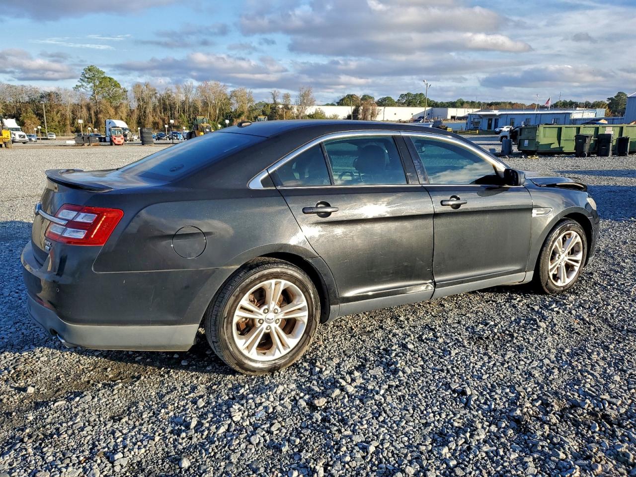 FORD TAURUS SEL