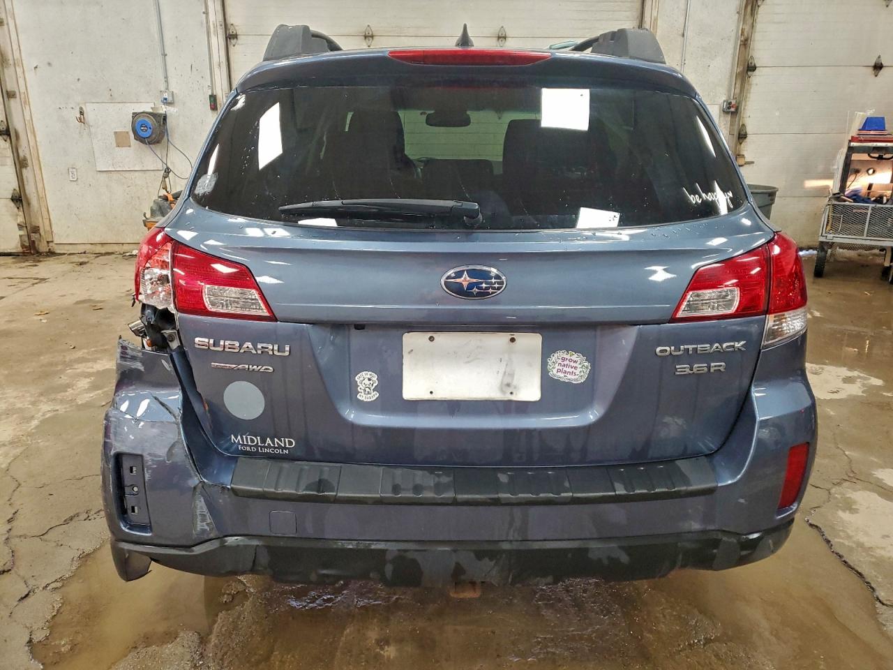 SUBARU OUTBACK 3.6R LIMITED