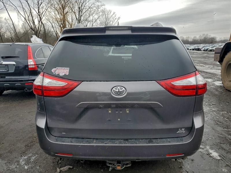 2019 TOYOTA SIENNA LE #3312266797