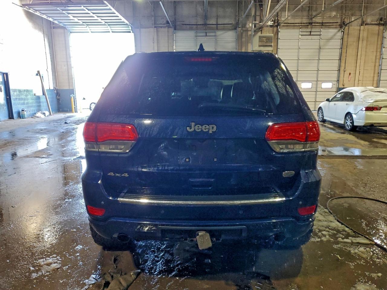 JEEP GRAND CHEROKEE OVERLAND